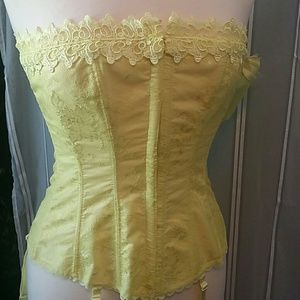 NWT Corset
