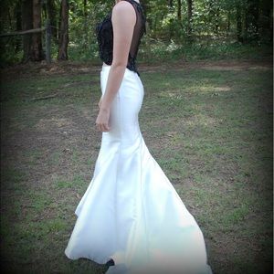 Meet your Posher, Alli