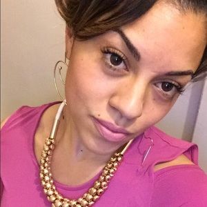 Meet your Posher, Ashley