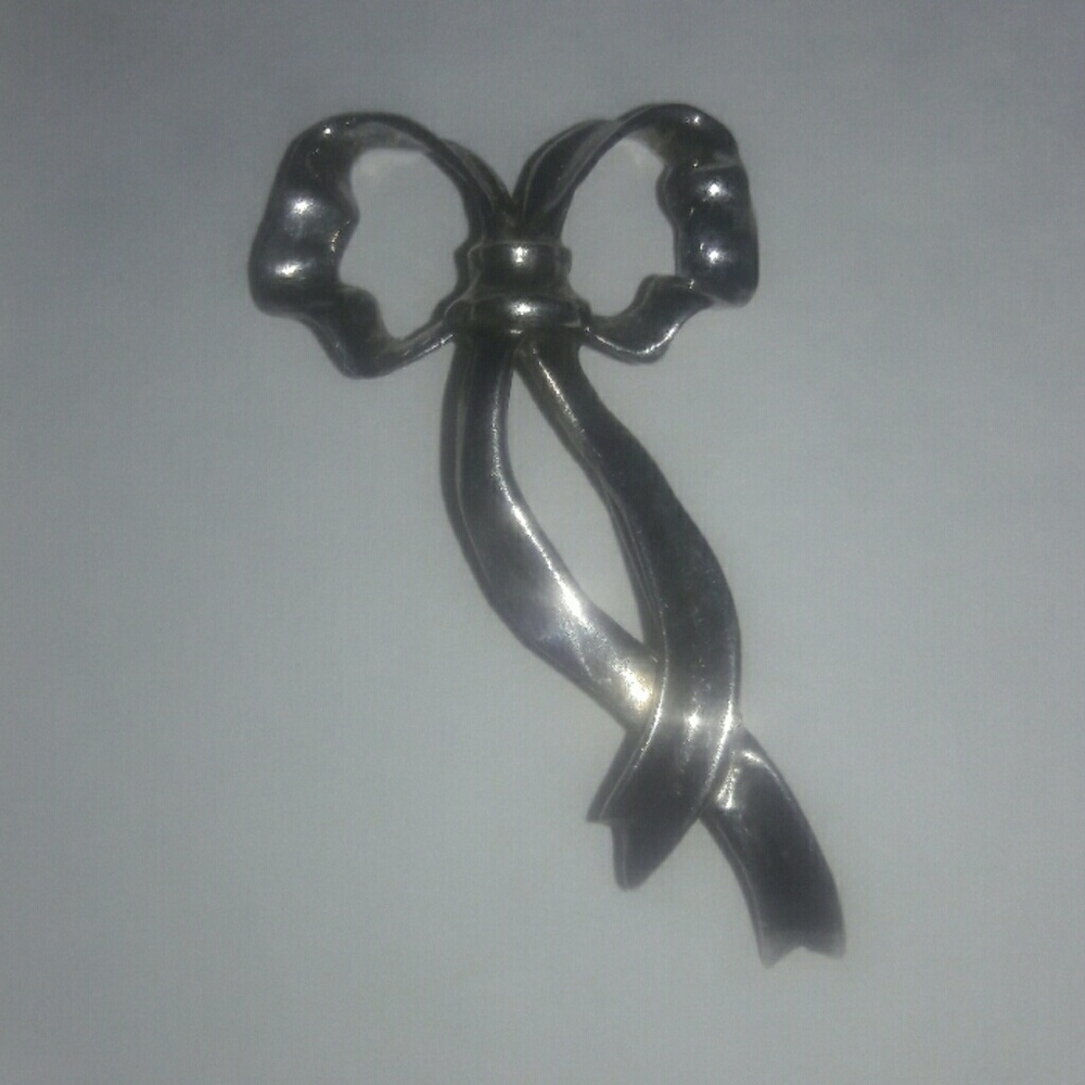 Mothers pin sterling silver bow gift pendant 925