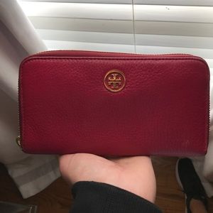 Tory Burch wallet