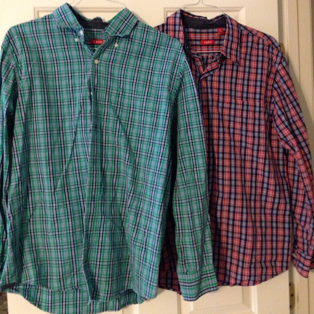 Bundle of 2 men's shirts