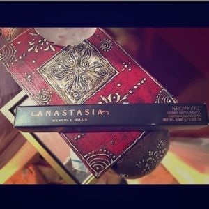 Abh brow wiz in taupe authentic