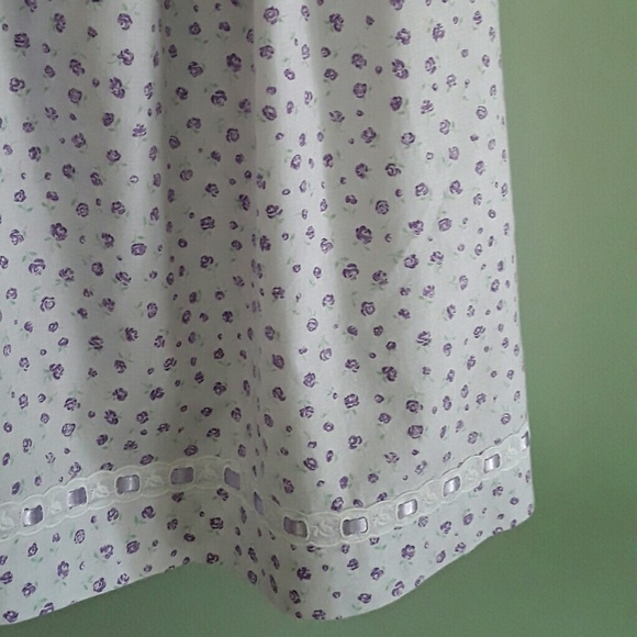 pillowcase dress. 2 - Picture 2 of 3