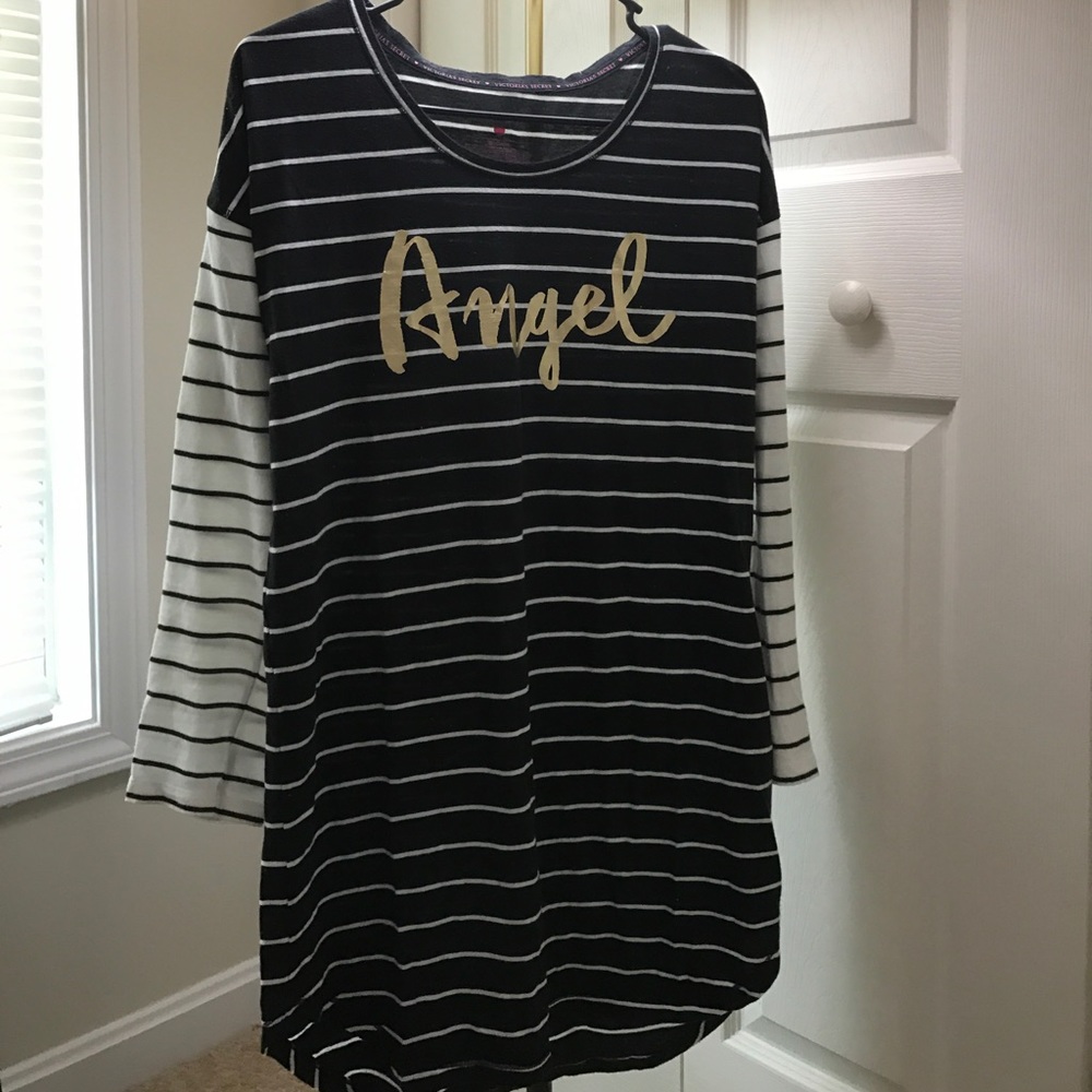 VS Nightshirt