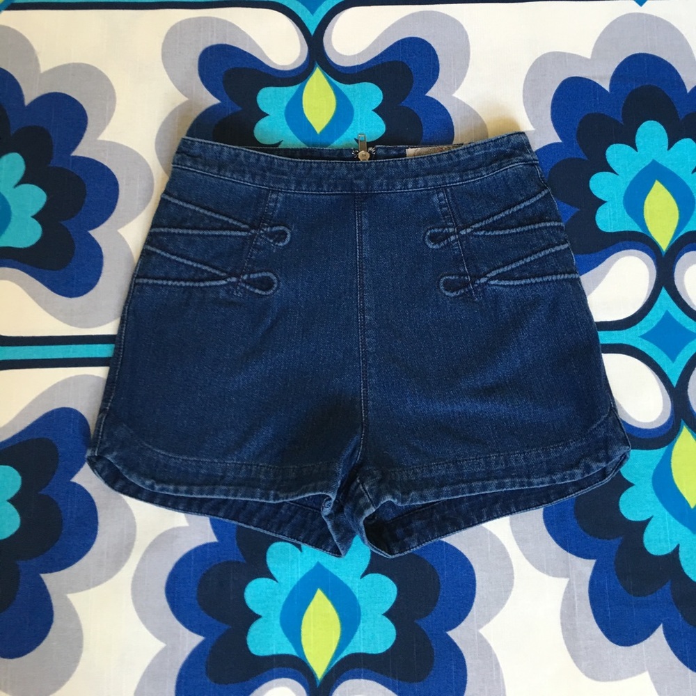 UO Ecoté High Wasted Jean Shorts with Detail, 4