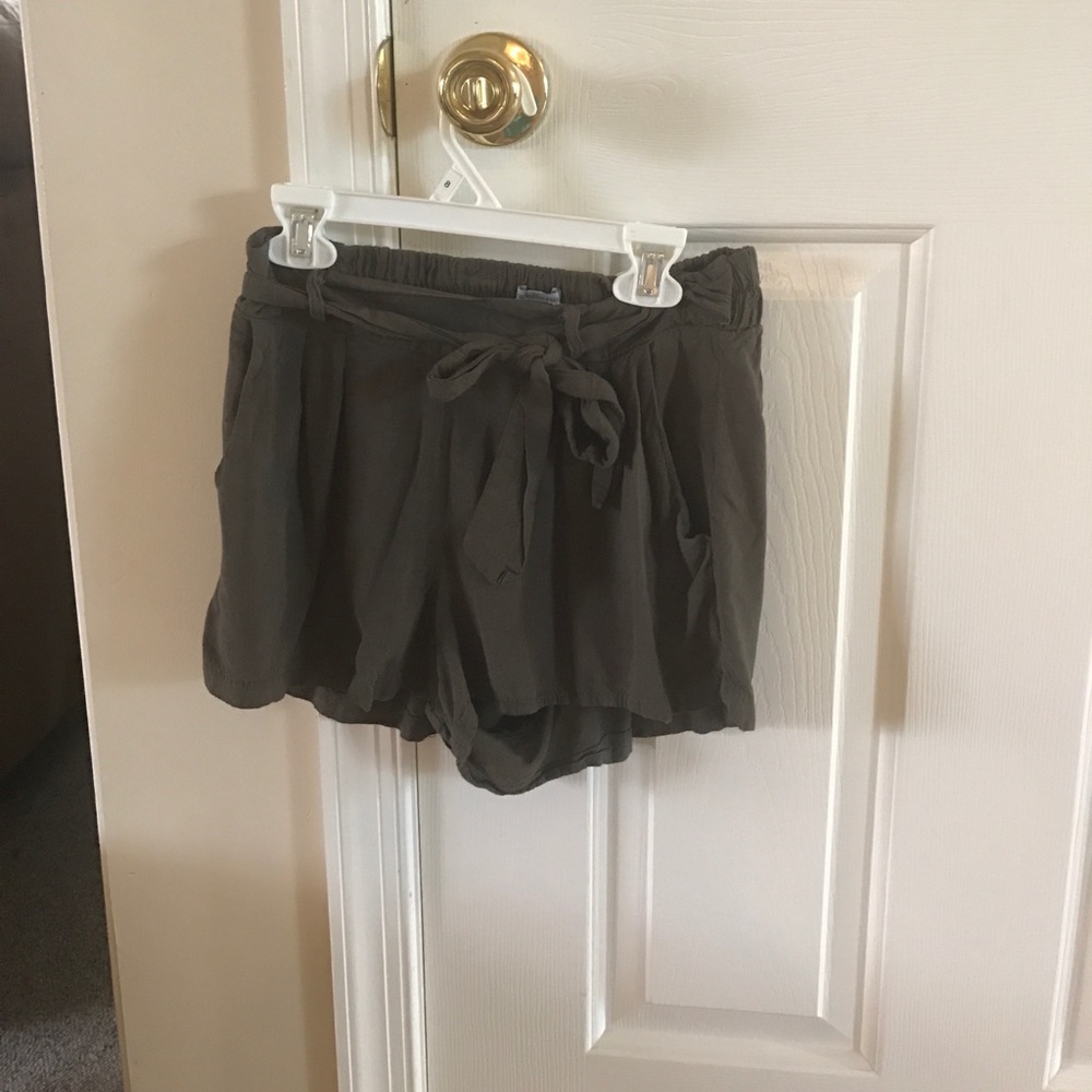 Flowy shorts