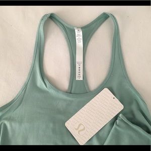 NWOT Lulu Lemon Tech Mesh Singlet