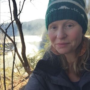 Meet your Posher, Alissa