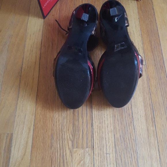 Brand New SHI High Heels Hot and Sexy😍 - Picture 5 of 8