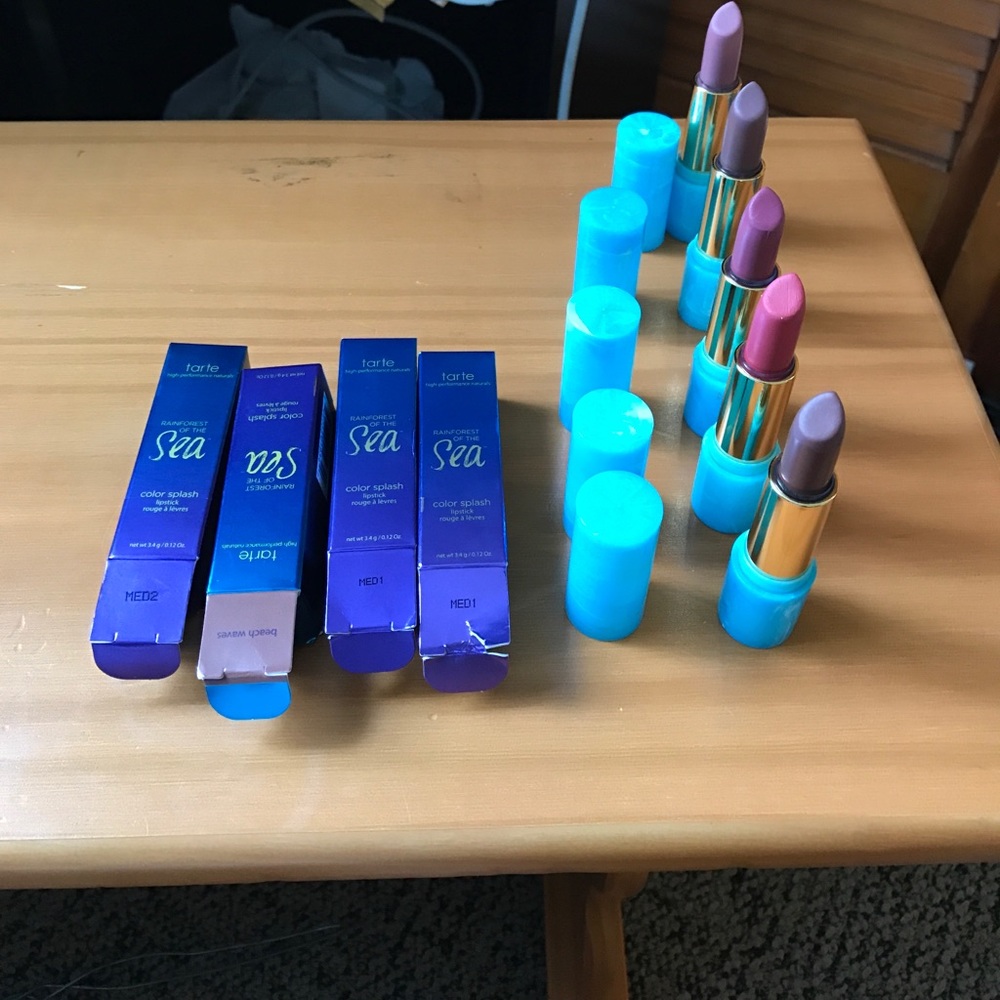Tarte rainforest of the sea color splash Lipsticks