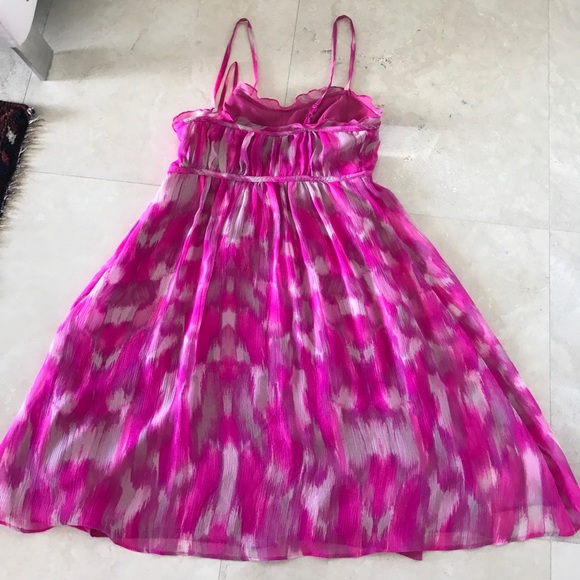 Very cute 100%silk dress I NC brand - Picture 3 of 4