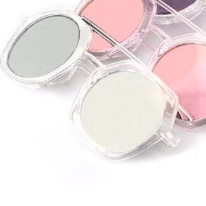 Sunglasses with Mirror Lenses