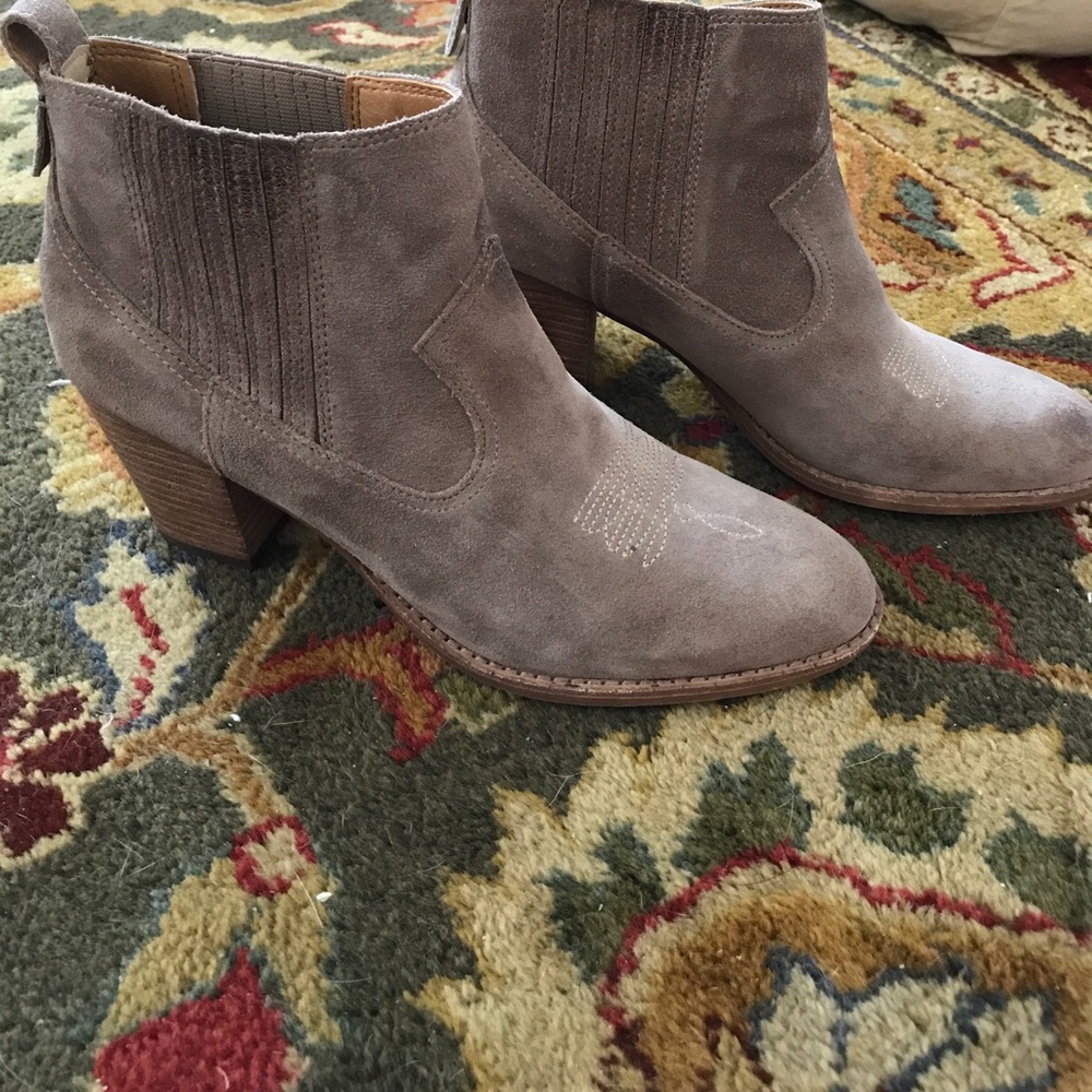 Brand New Dolce Vita Boots! NWOT