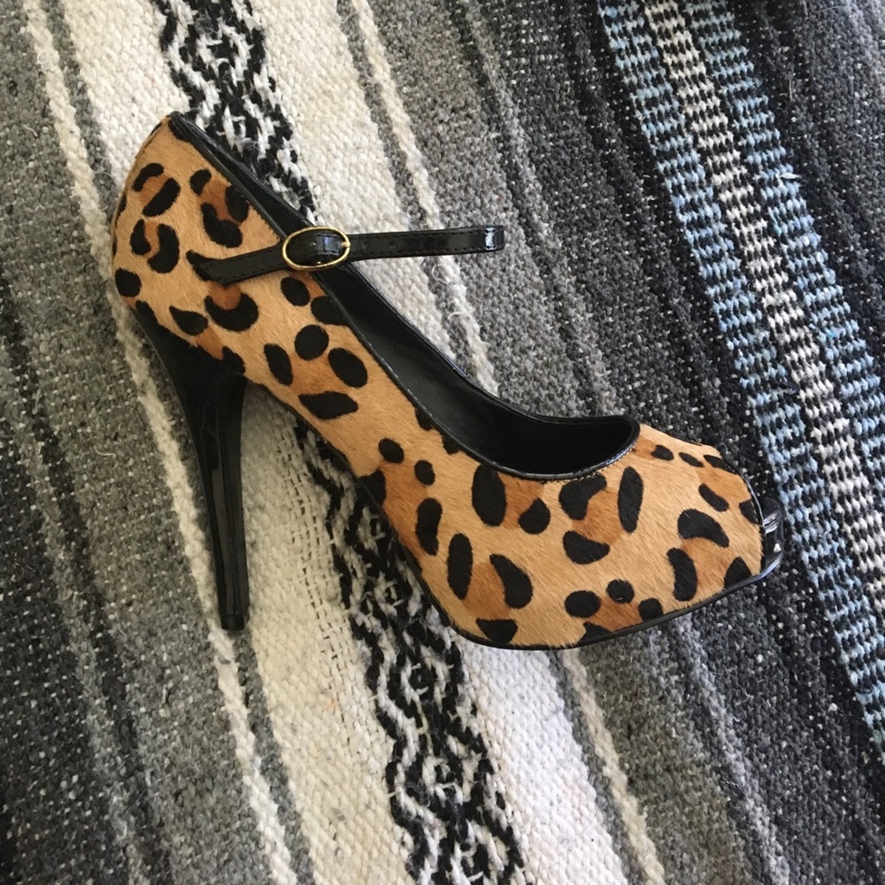 Leopard Steve Madden peep toe Mary Jane stiletto