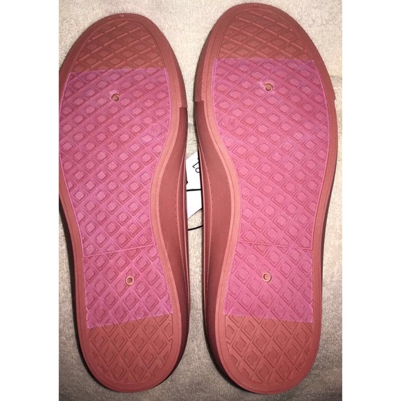 29 off Shoes Brand new w/tags! Beautiful Rose colored shoes from