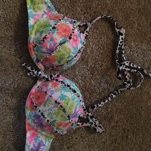 32c Victoria secret push up bikini top!