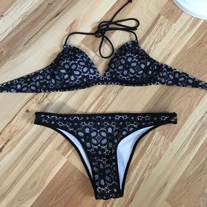 VS black and white lace bikini