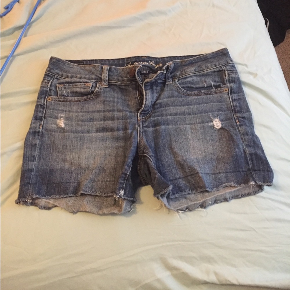 Cut off shorts