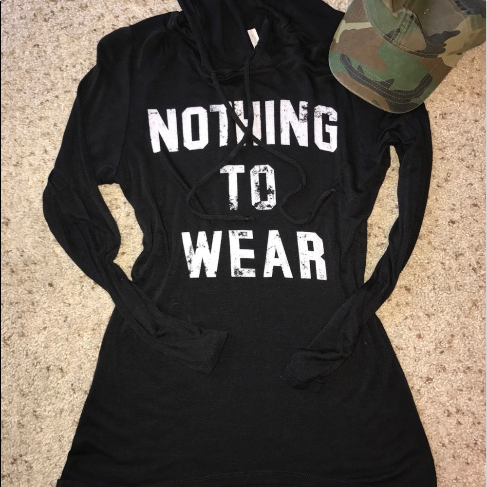 ♠️Black T-Shirt w/ Nothing to wear written. Small