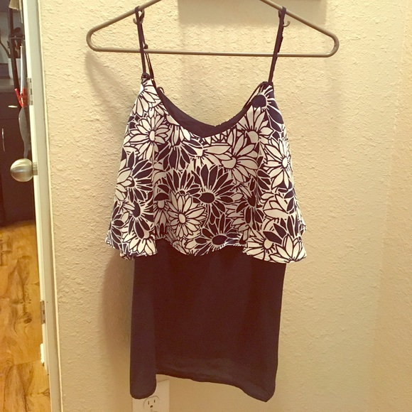 Navy floral top - Picture 1 of 1