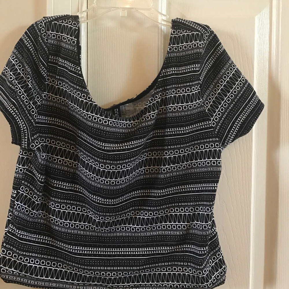 crop top