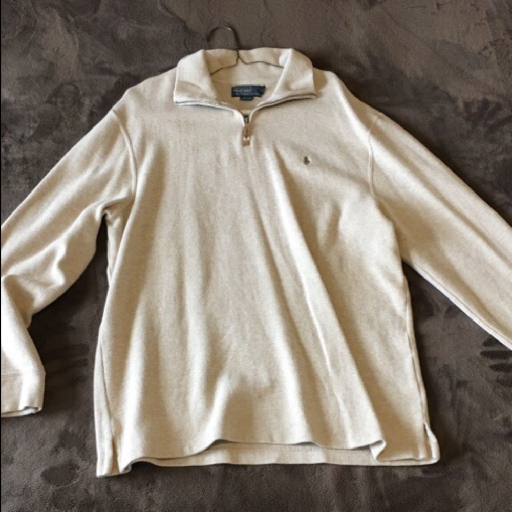 Polo half zip sweater size L