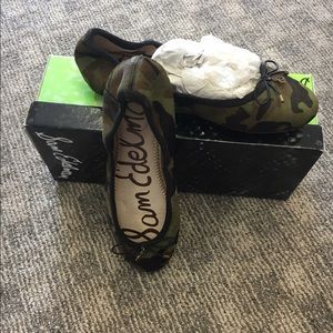Sam Edelman Flats