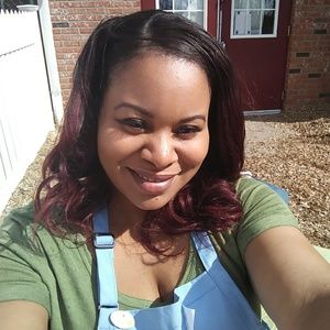 Meet your Posher, Alisha