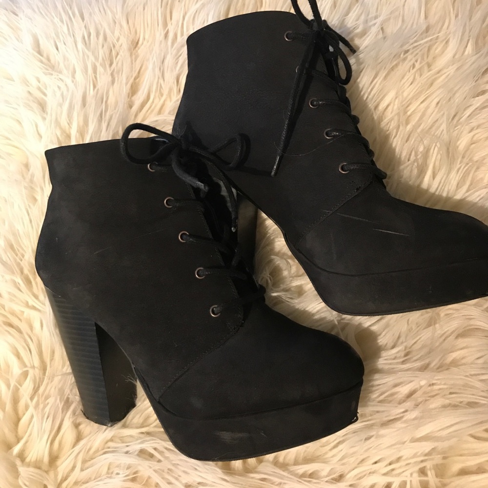 Chunky lace-up heels