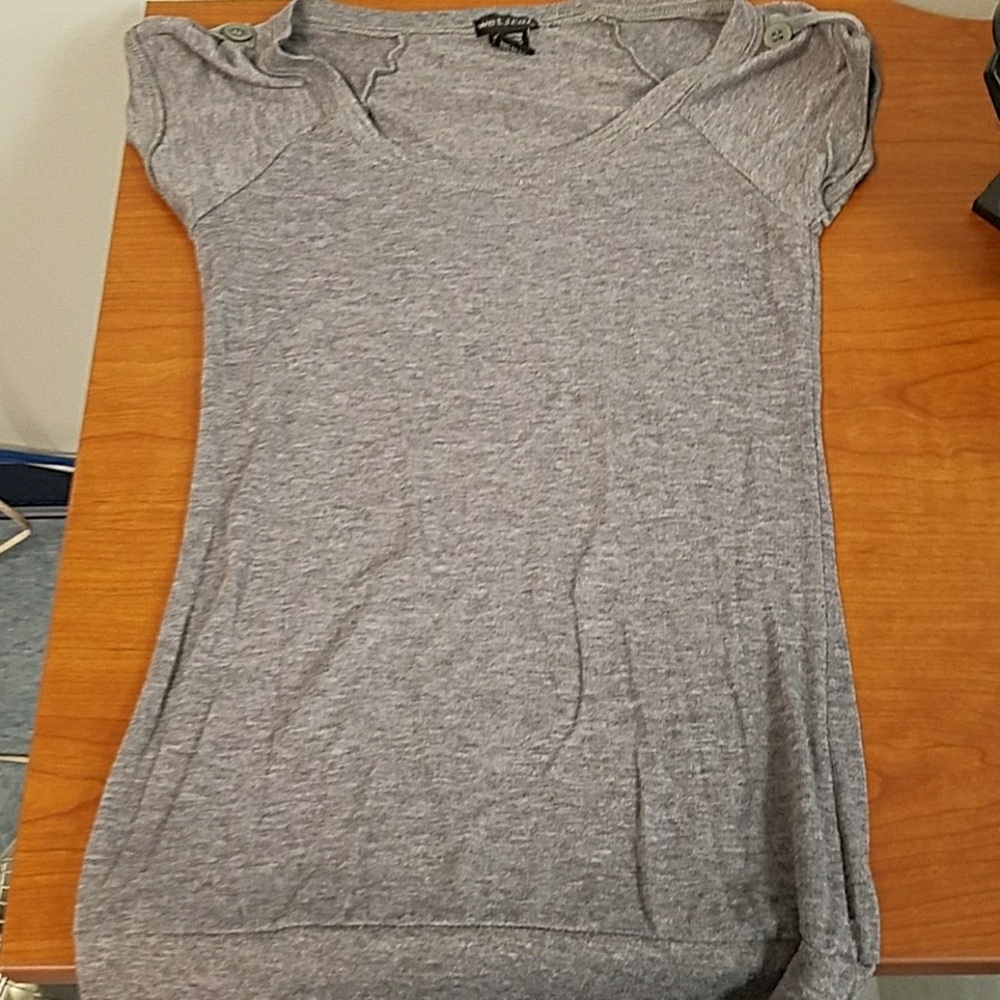 Wet seal top