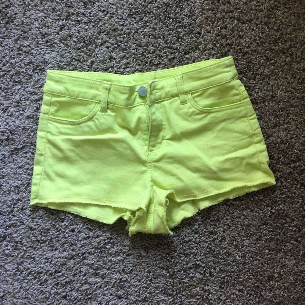 Neon yellow short shorts