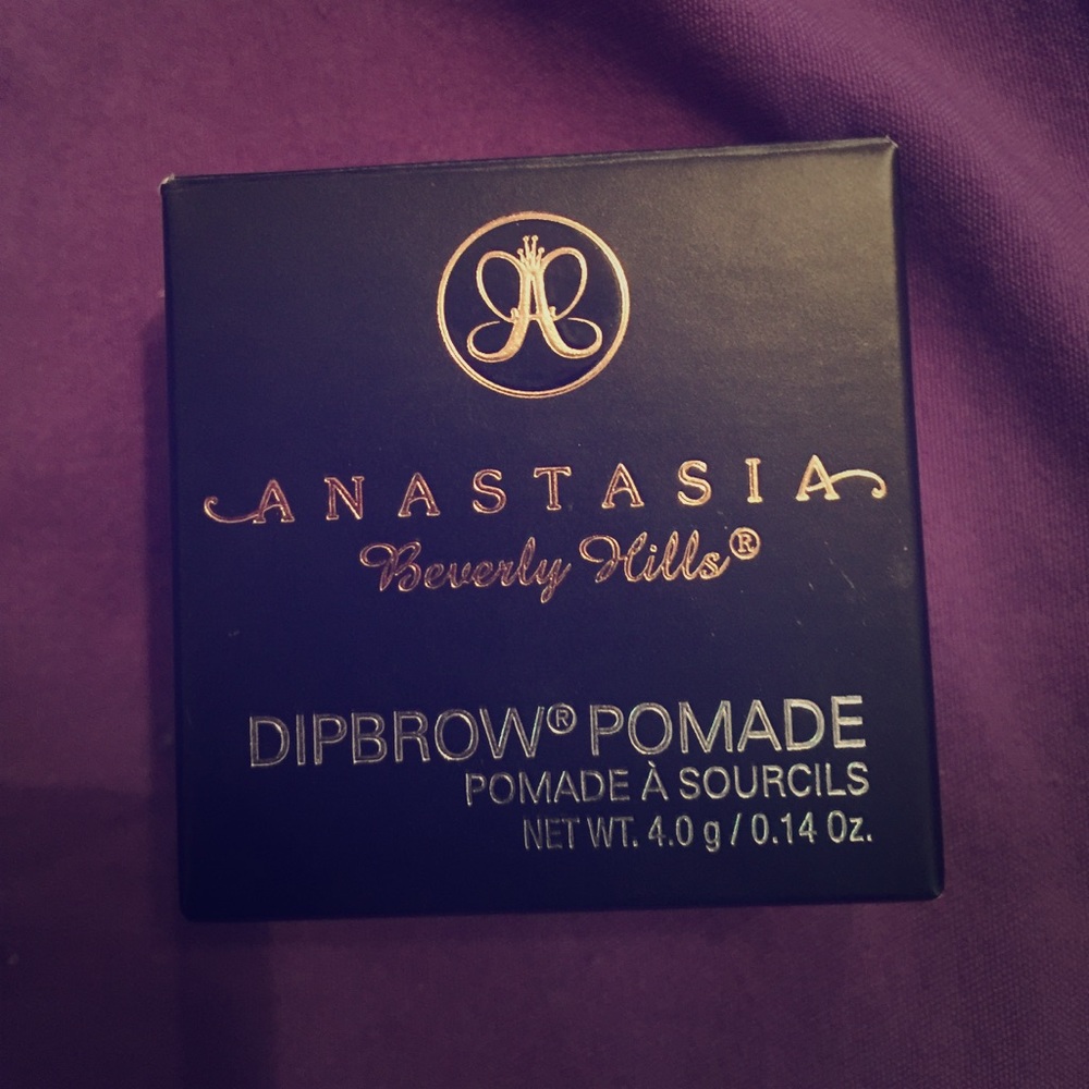 Anastasia Beverly Hills dipbrow pomade