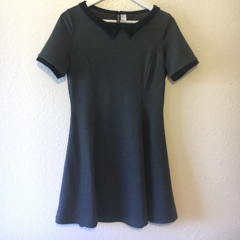 H+M fit and flare black gray collar dress size 12