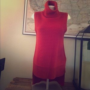 Banana Republic sleeveless sweater