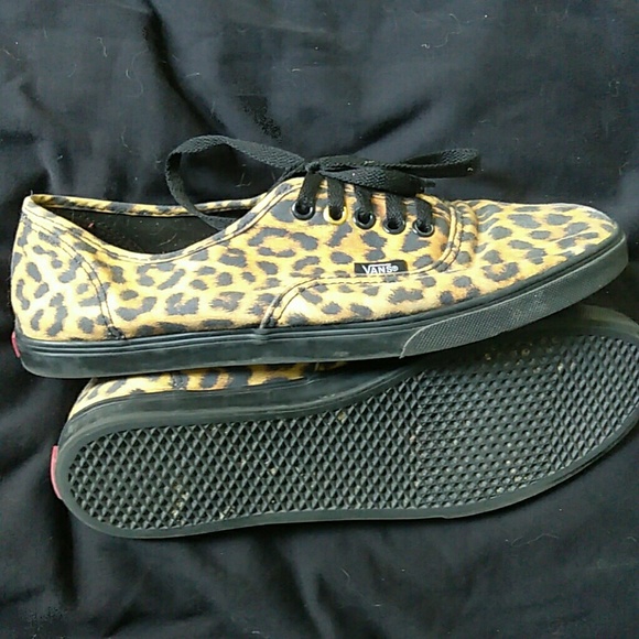 Shop by category Shop for leopard print shoes at needloanbadcredit.cf Free Shipping. Free Returns. All the time.