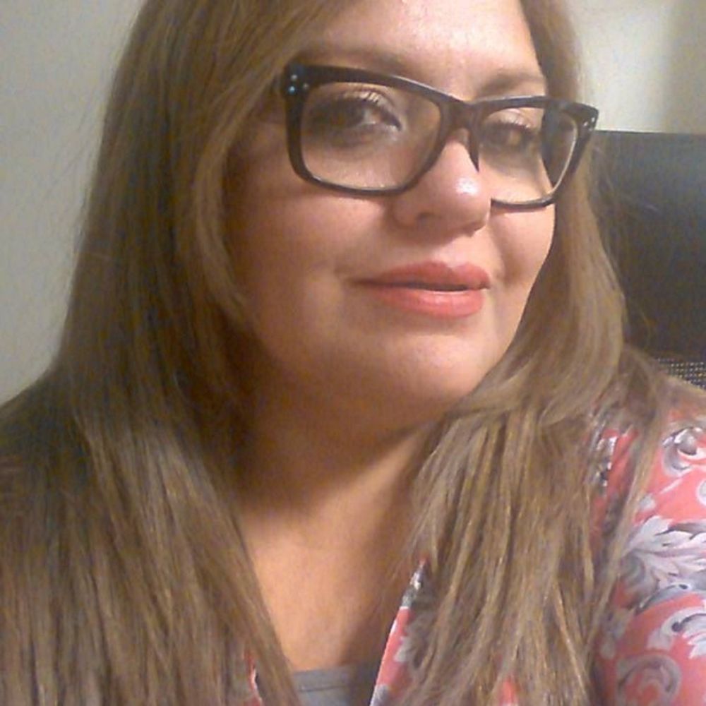 Meet your Posher, Esther