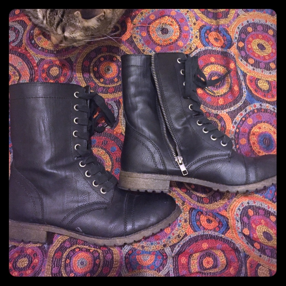 Black Rampage Combat Boots