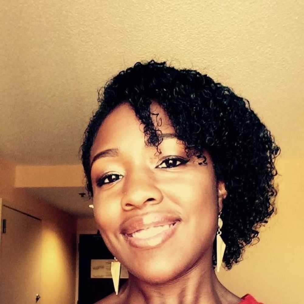 Meet your Posher, Nisah