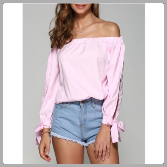 Boutique Tops - 💐NWT Pretty Pink Off Shoulder Tie Sleeve Blouse