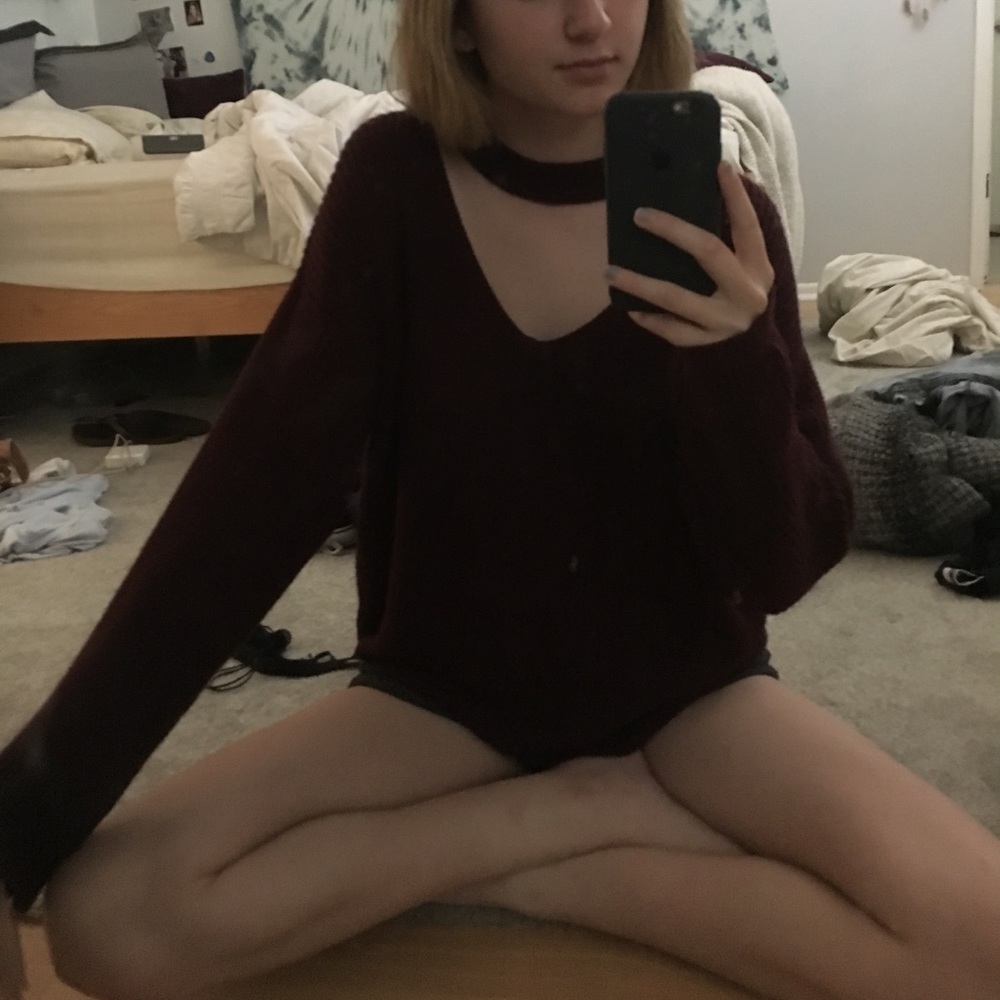 Maroon choker sweater