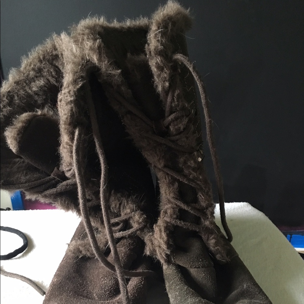 Brown faux fur boot size 8