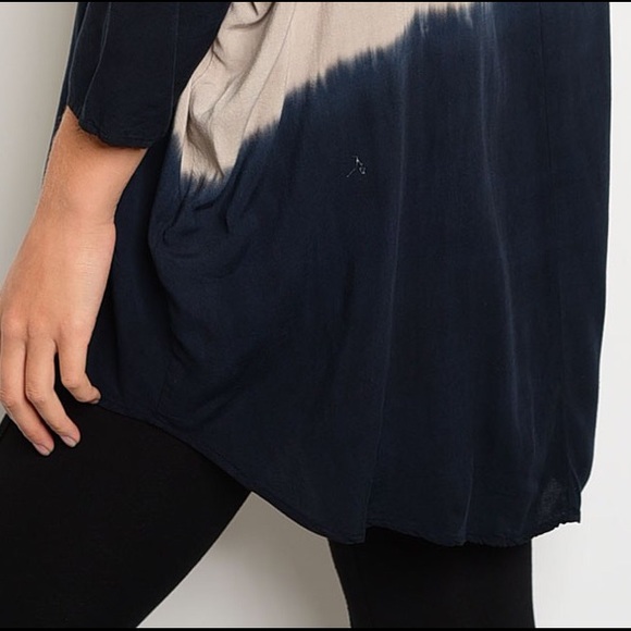 🌿LAST ONE🌿Navy Nude Tie Dye Ombré Blouse - Picture 4 of 5