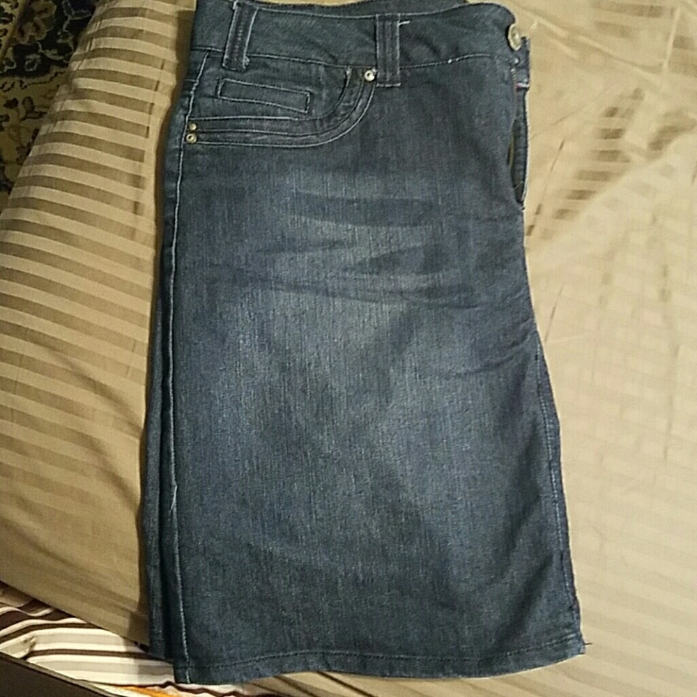 Dark wash jean skirt