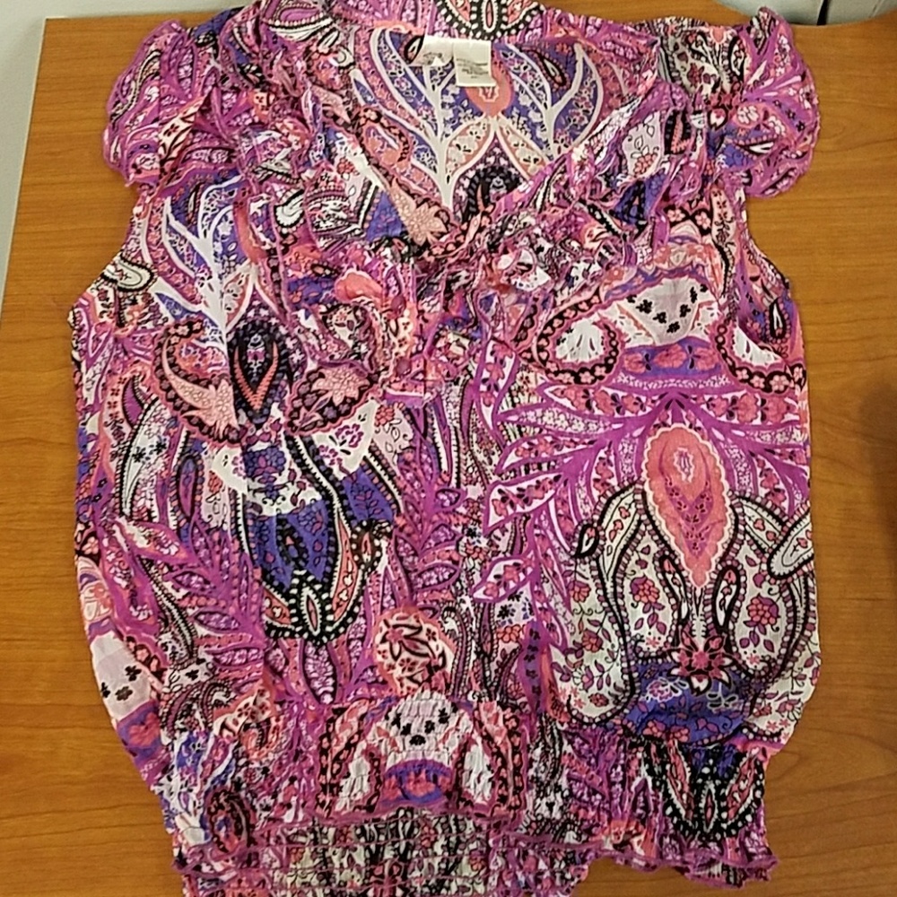 Fun blouse