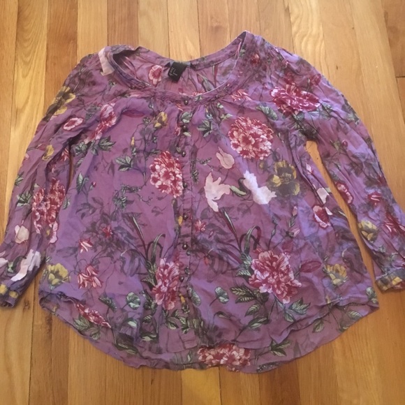 Flowered blouse - Picture 1 of 1
