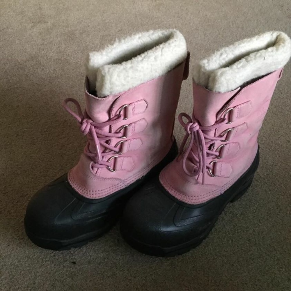 Sorel Pink Women's Snow Boots - Size 9