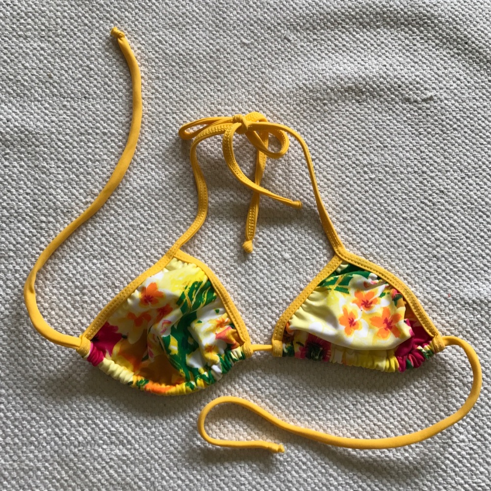Brazilian bikini top