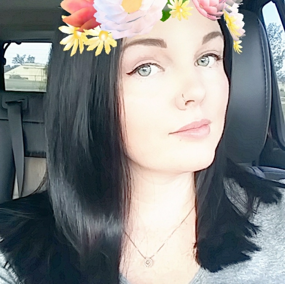 Meet your Posher, Kayla jo