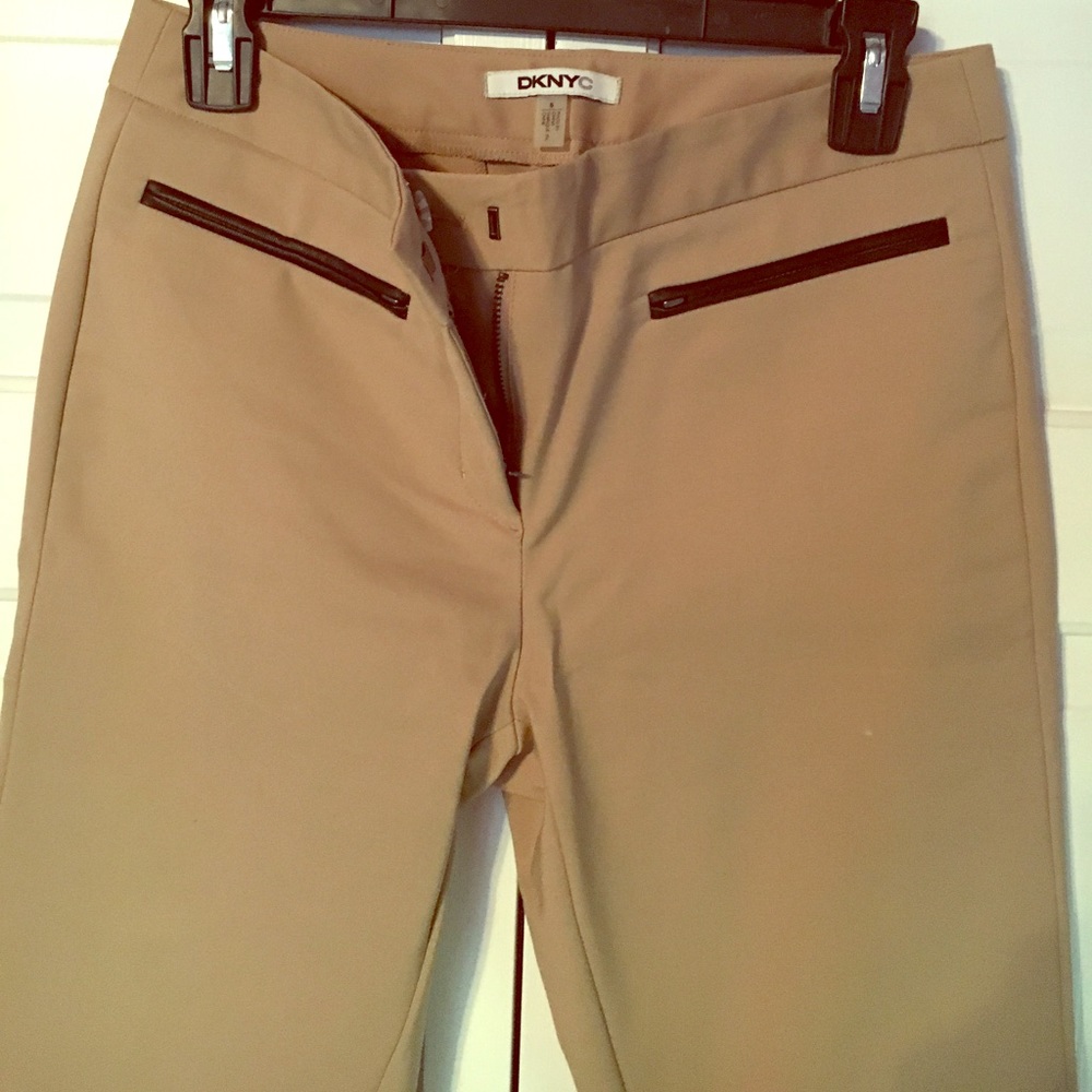 DKNYC Dress pants, straight leg, beige, size 6
